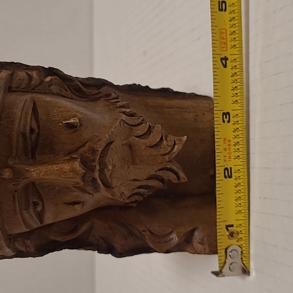 Vintage Religious Folk Art Hand Carved Jesus Christ Log - Picture 14 of 16